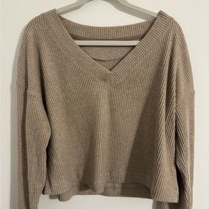 NWOT Alo Muse V-Neck Sweater